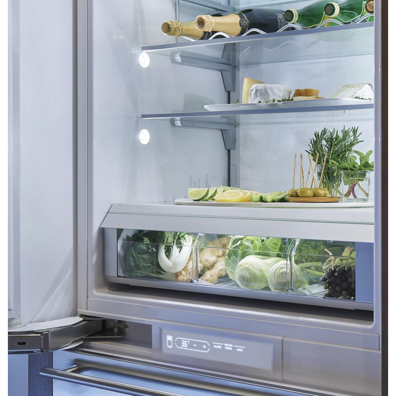 Monogram 30-inch, 14.31 cu. ft. Bottom Freezer Refrigerator with Ice and Water ZIK30GNHII IMAGE 2