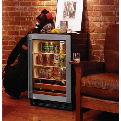 Monogram 5.5 cu. ft. Freestanding Beverage Center ZDBR240HBS IMAGE 4