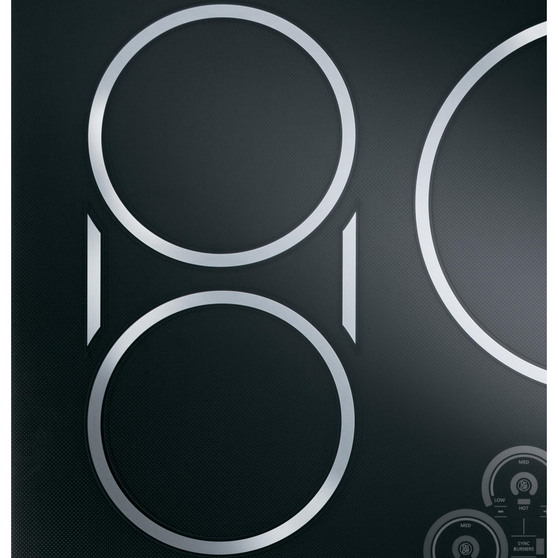 Monogram 36-inch Built-In Induction Cooktop ZHU36RDJBB IMAGE 3