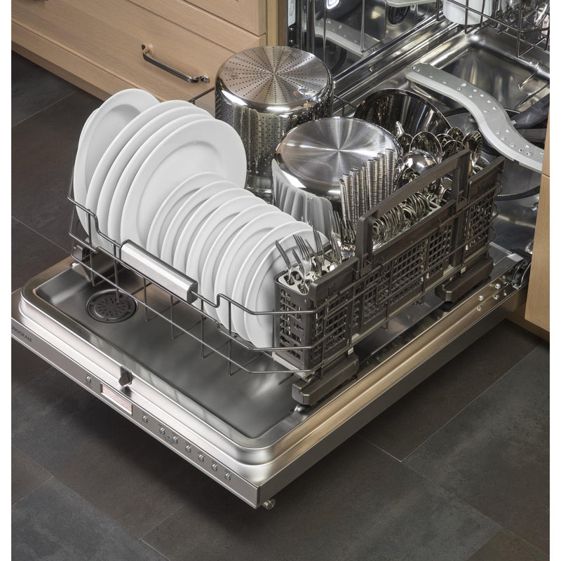 Monogram 24-inch Built-In Dishwasher ZDT975SSJSS IMAGE 6