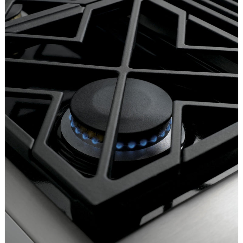 Monogram 30-inch Freestanding Dual-Fuel Range with Professional Oven System ZDP304NPSS IMAGE 3