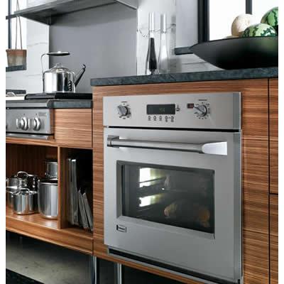 Monogram 30-inch, 4.4 cu. ft. Built-in Single Wall Oven with Convection ZET1PMSS IMAGE 2