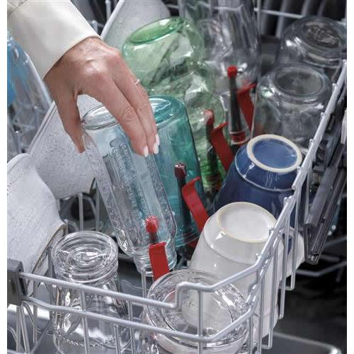 GE 24-inch Built-in Dishwasher with Sanitize Option GDT645SSNSS IMAGE 7