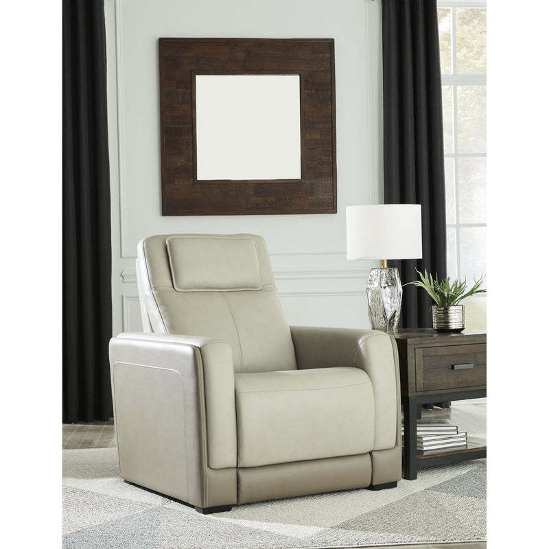 Signature Design by Ashley Battleville Power Leather Match Recliner U3070513 IMAGE 6