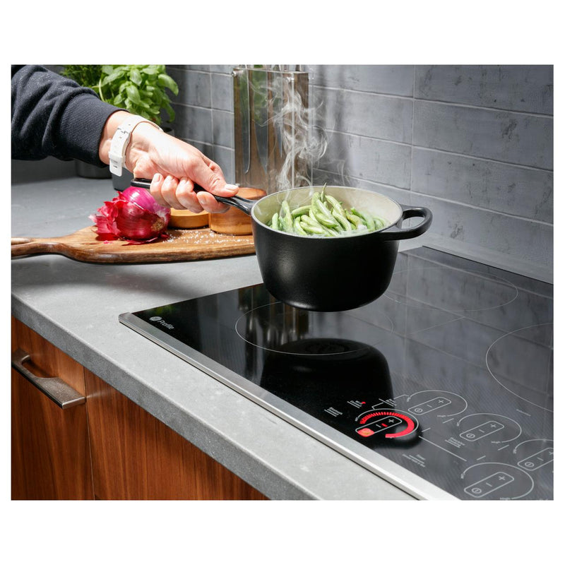 GE Profile 36-inch Built-in Induction Cooktop PHP9036STSS IMAGE 7