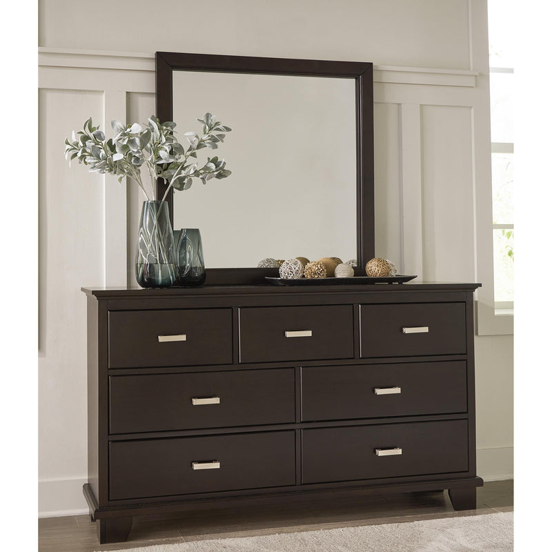 Signature Design by Ashley Covetown 7-Drawer Dresser B441-31 IMAGE 9