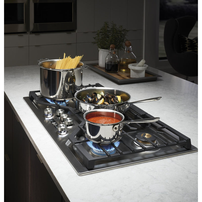 Monogram 36-inch Built-In Gas Cooktop ZGU36ESLSSSP IMAGE 13