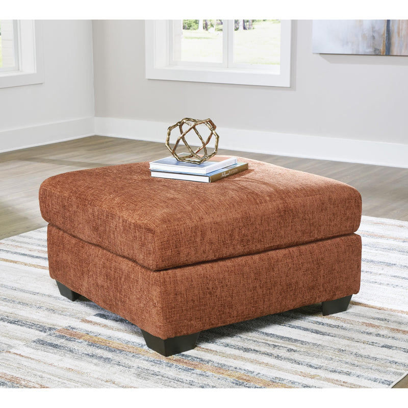 Signature Design by Ashley Aviemore Fabric Ottoman 2430408 IMAGE 3