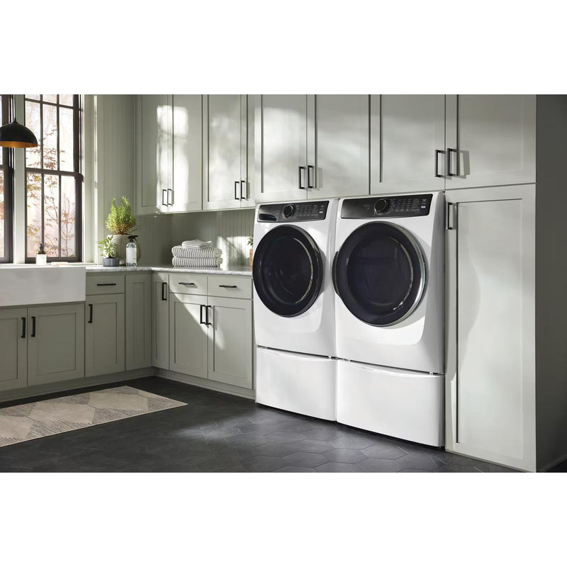 Electrolux Front Load Perfect Steam™ Washer with LuxCare® ELFW7738AW IMAGE 10